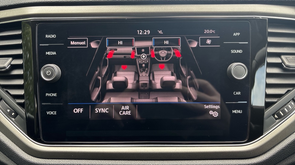 Volkswagen T-Roc 1.0 TSI SE 5dr Petrol Hatchback - Image 38