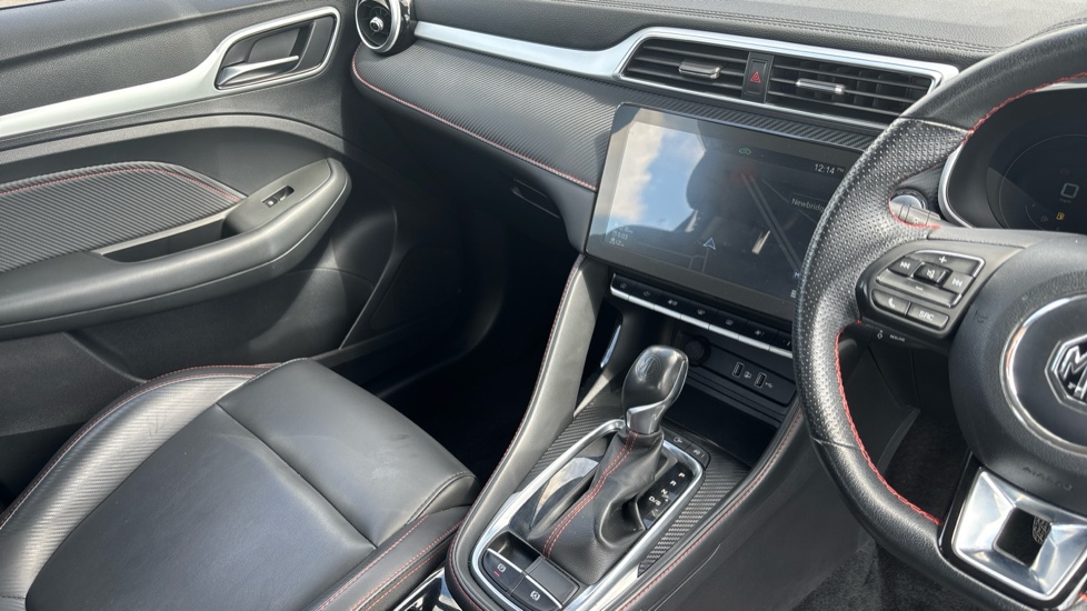 MG ZS 1.0T GDi Exclusive 5dr DCT Petrol Hatchback - Image 14