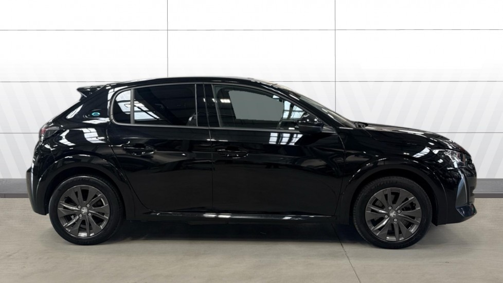 Peugeot 208 100kW Allure Premium 50kWh 5dr Auto Electric Hatchback - Image 5