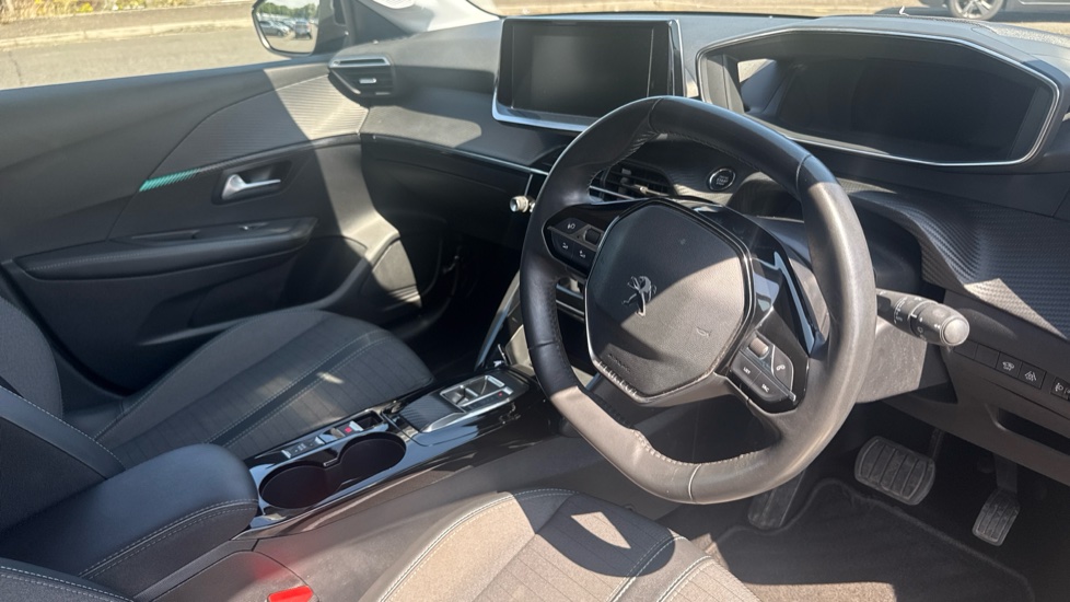 Peugeot 208 100kW Allure Premium 50kWh 5dr Auto Electric Hatchback - Image 11
