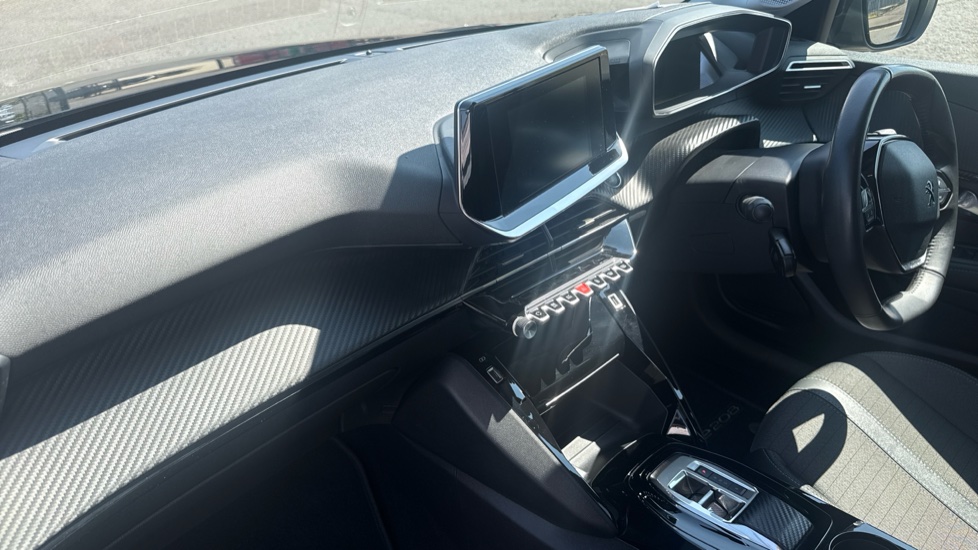 Peugeot 208 100kW Allure Premium 50kWh 5dr Auto Electric Hatchback - Image 14