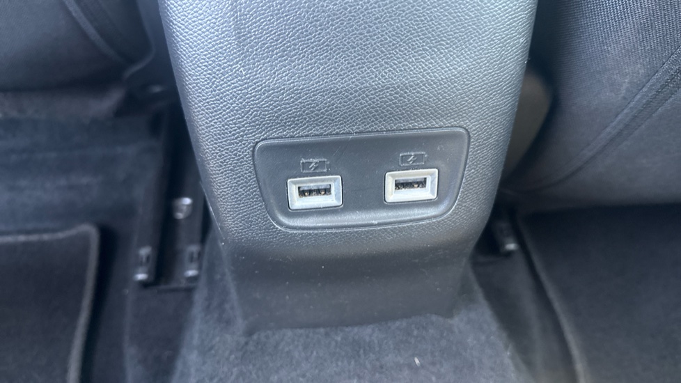 Peugeot 208 100kW Allure Premium 50kWh 5dr Auto Electric Hatchback - Image 22