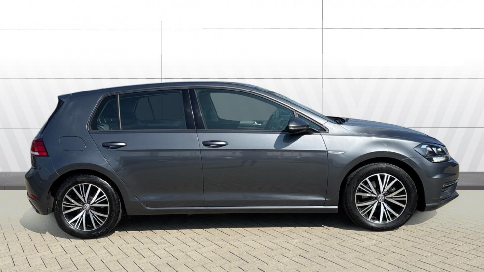 Volkswagen Golf 1.5 TSI EVO SE [Nav] 5dr DSG Petrol Hatchback - Image 5