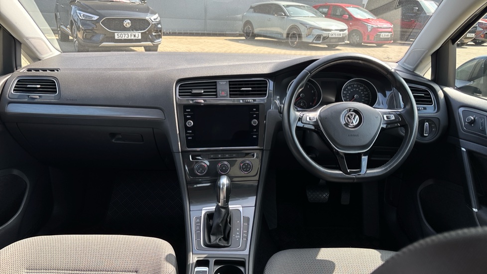 Volkswagen Golf 1.5 TSI EVO SE [Nav] 5dr DSG Petrol Hatchback - Image 10