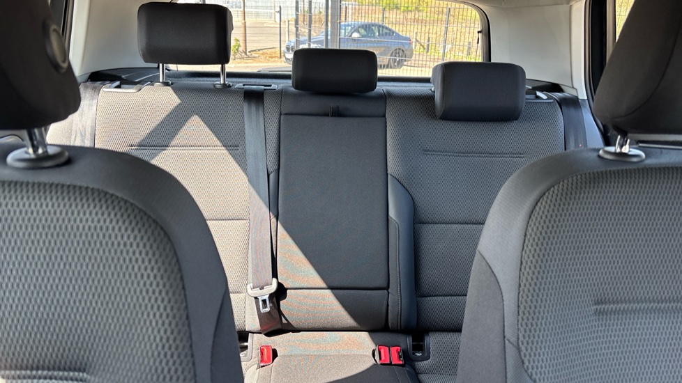 Volkswagen Golf 1.5 TSI EVO SE [Nav] 5dr DSG Petrol Hatchback - Image 15