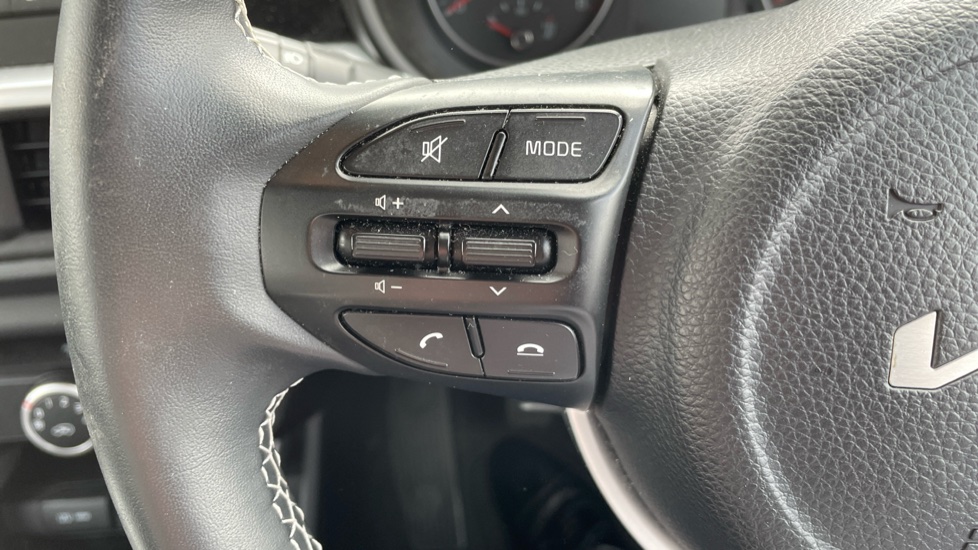 Kia Picanto 1.0 2 5dr [4 seats] Petrol Hatchback - Image 27
