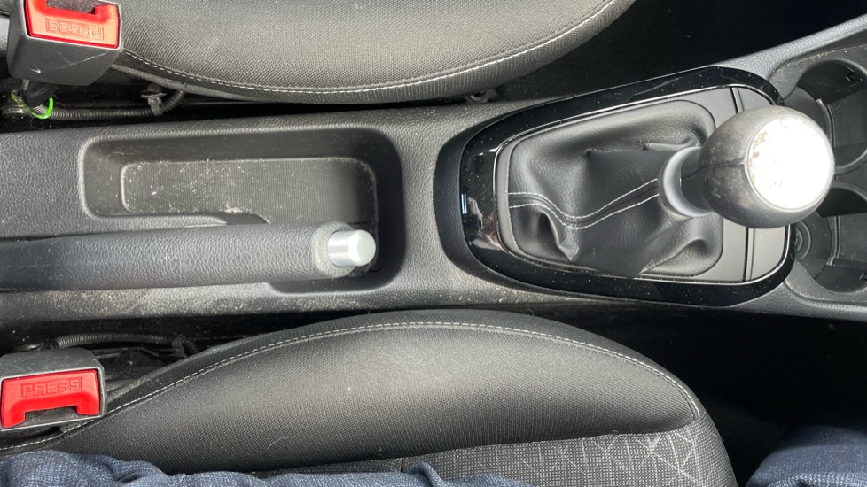 Kia Picanto 1.0 2 5dr [4 seats] Petrol Hatchback - Image 29