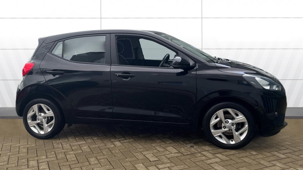 Hyundai i10 1.0 MPi SE Connect 5dr Petrol Hatchback - Image 5