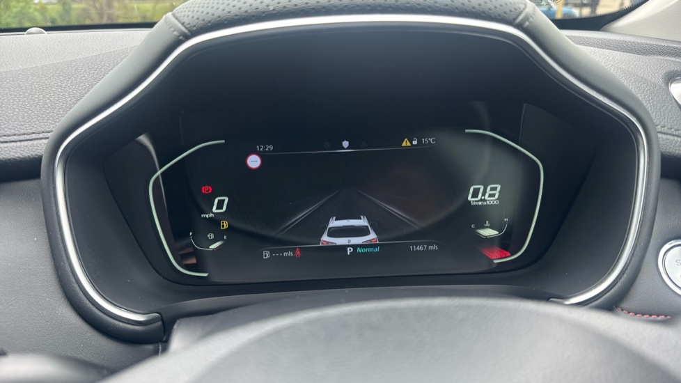 MG HS 1.5 T-GDI Exclusive 5dr DCT Petrol Hatchback - Image 18
