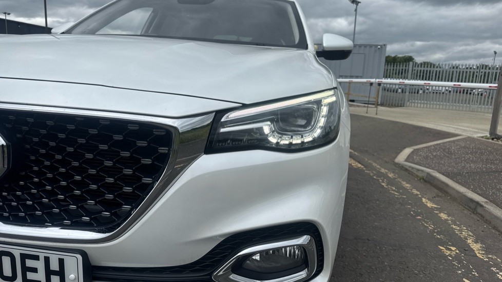 MG HS 1.5 T-GDI Exclusive 5dr DCT Petrol Hatchback - Image 29