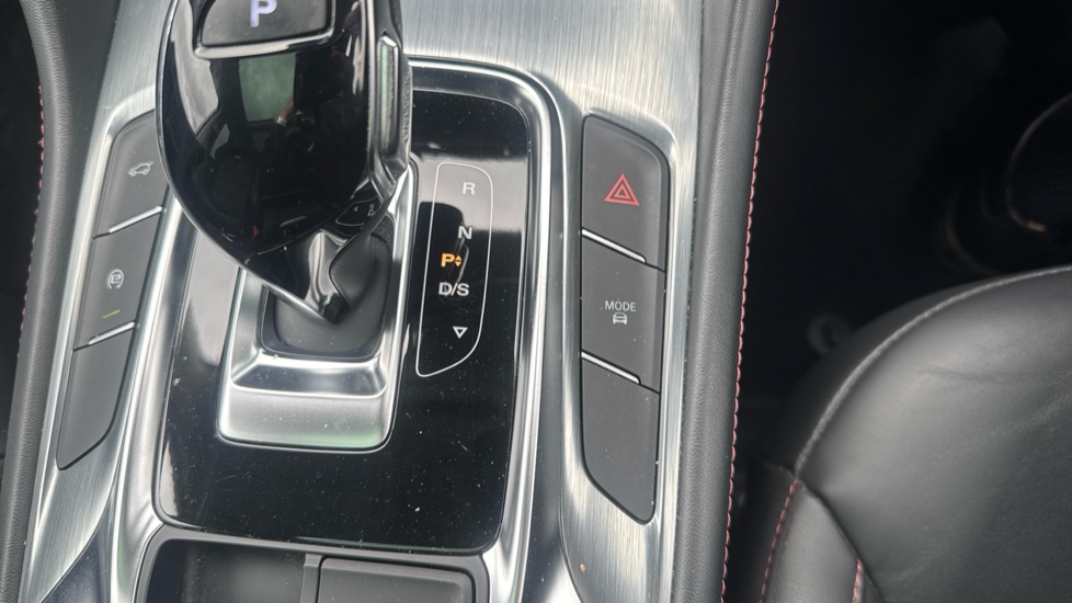 MG HS 1.5 T-GDI Exclusive 5dr DCT Petrol Hatchback - Image 44