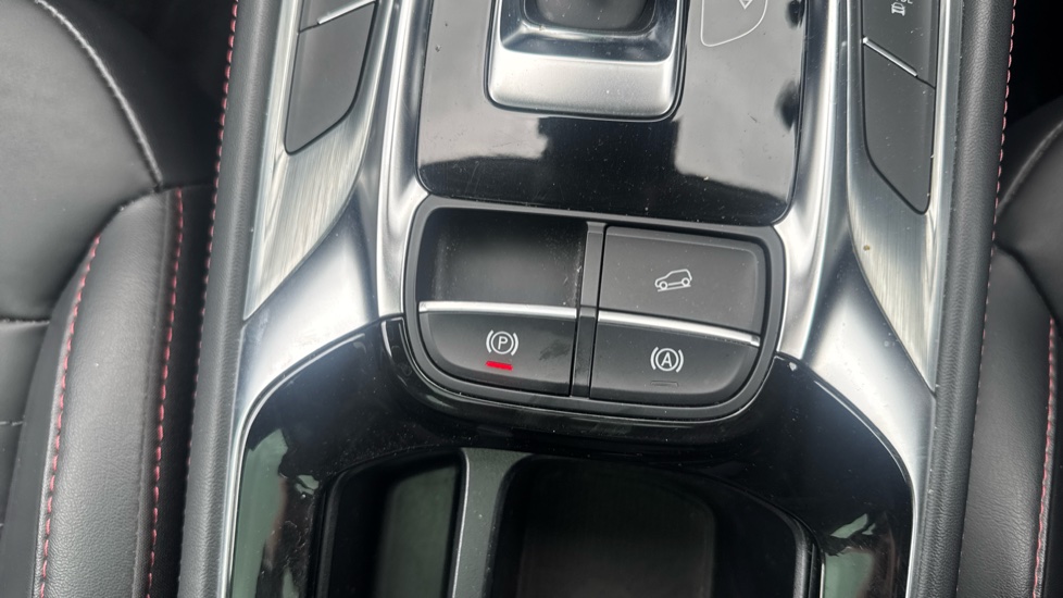MG HS 1.5 T-GDI Exclusive 5dr DCT Petrol Hatchback - Image 45