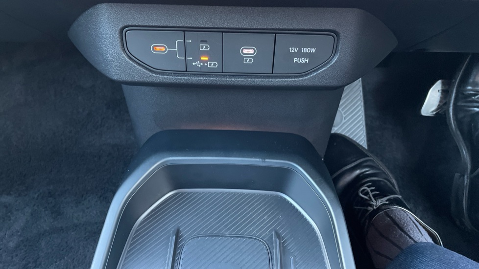Kia EV4 150kW GT-Line 81kWh 5dr Auto Electric Hatchback - Image 43