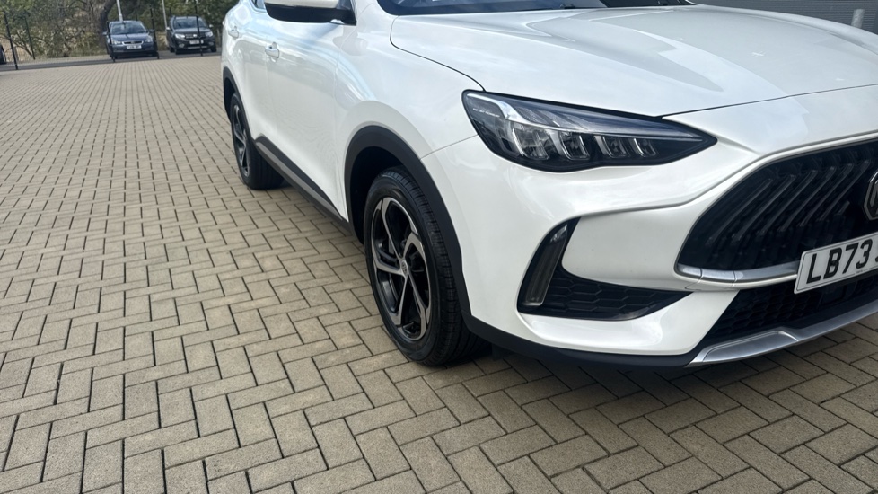 MG HS 1.5 T-GDI Trophy 5dr Petrol Hatchback - Image 23