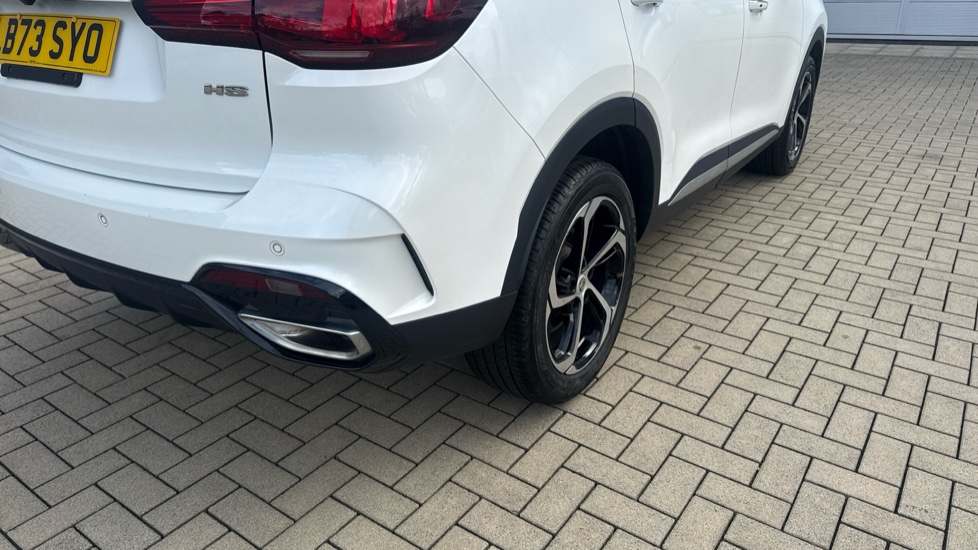 MG HS 1.5 T-GDI Trophy 5dr Petrol Hatchback - Image 25