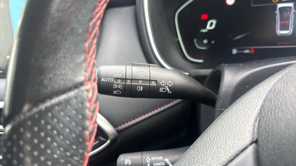 MG HS 1.5 T-GDI Trophy 5dr Petrol Hatchback - Image 43