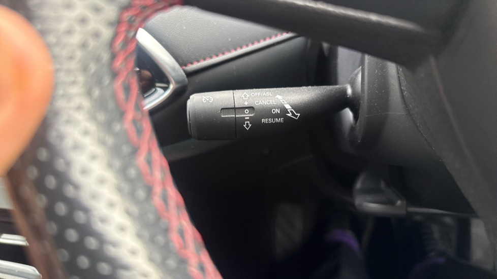 MG HS 1.5 T-GDI Trophy 5dr Petrol Hatchback - Image 44