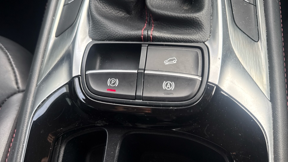 MG HS 1.5 T-GDI Trophy 5dr Petrol Hatchback - Image 49