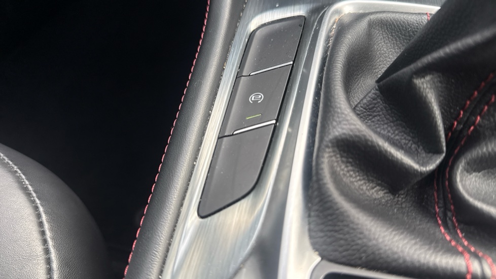 MG HS 1.5 T-GDI Trophy 5dr Petrol Hatchback - Image 51