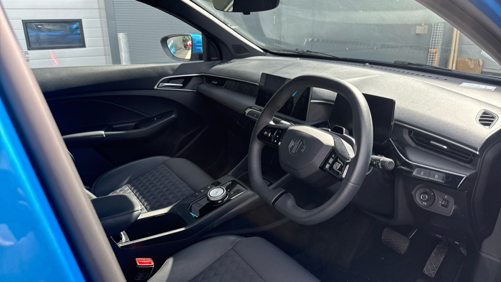 MG MG3 1.5 Hybrid Trophy 5dr Auto Hybrid Hatchback - Image 11