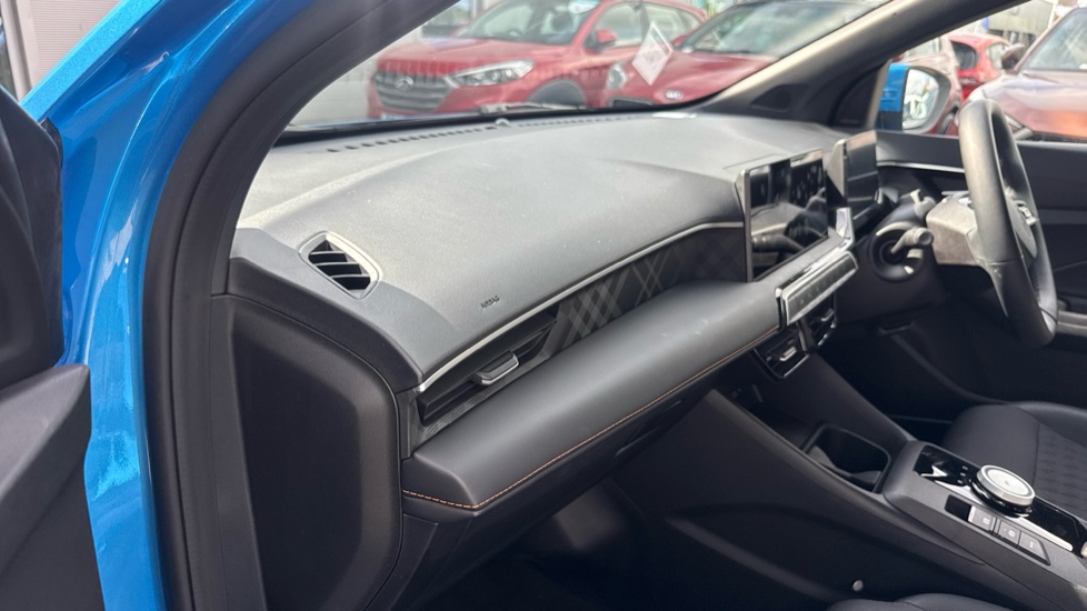 MG MG3 1.5 Hybrid Trophy 5dr Auto Hybrid Hatchback - Image 35