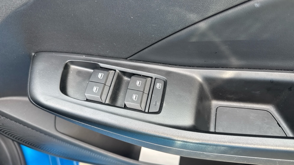 MG MG3 1.5 Hybrid Trophy 5dr Auto Hybrid Hatchback - Image 37
