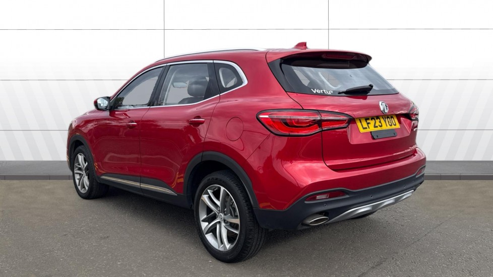 MG HS 1.5 T-GDI Excite 5dr DCT Petrol Hatchback - Image 2