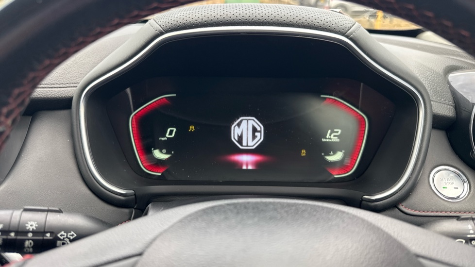 MG HS 1.5 T-GDI Excite 5dr DCT Petrol Hatchback - Image 18