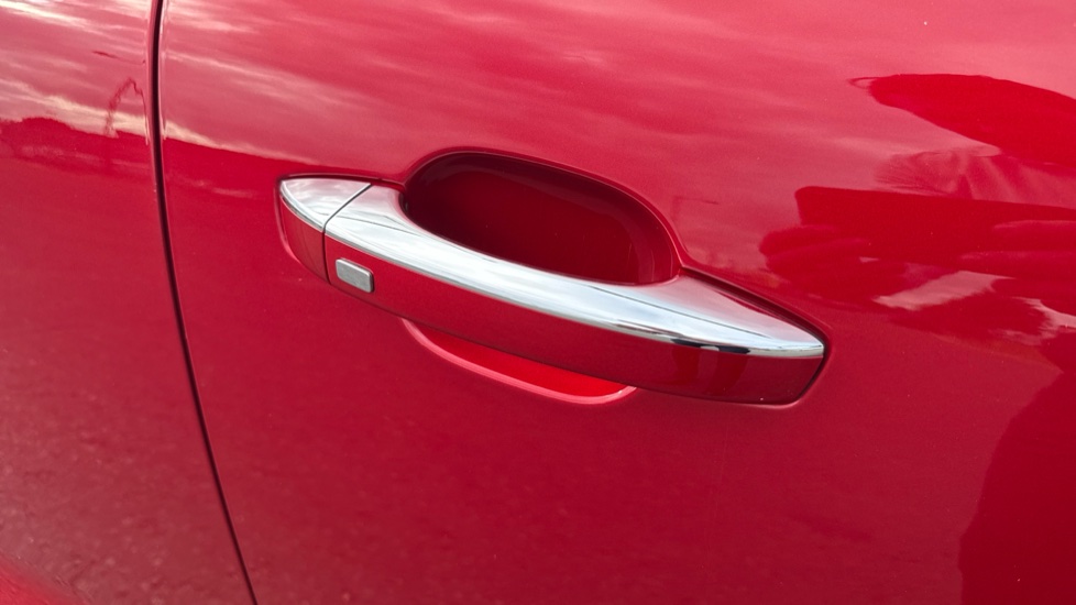 MG HS 1.5 T-GDI Excite 5dr DCT Petrol Hatchback - Image 22