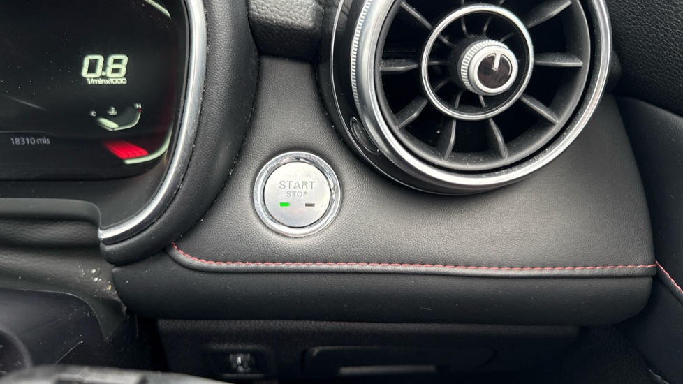 MG HS 1.5 T-GDI Excite 5dr DCT Petrol Hatchback - Image 34