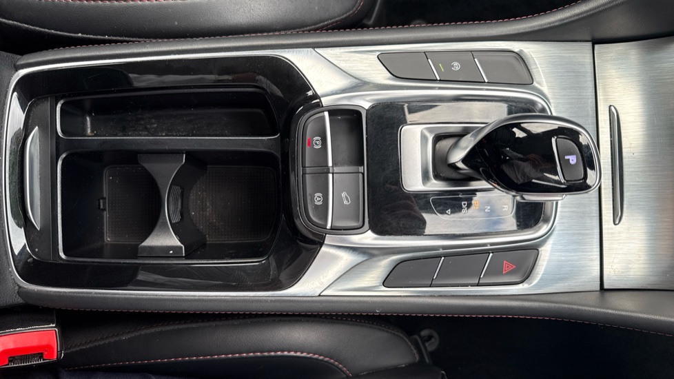 MG HS 1.5 T-GDI Excite 5dr DCT Petrol Hatchback - Image 39
