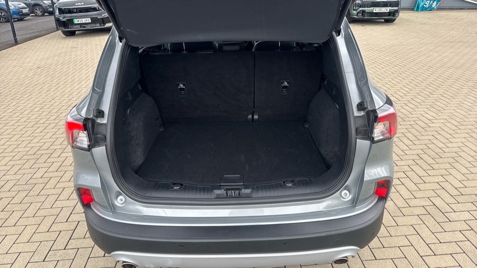 Ford Kuga 1.5 EcoBoost 150 Titanium Edition 5dr Petrol Estate - Image 4