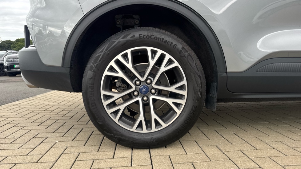 Ford Kuga 1.5 EcoBoost 150 Titanium Edition 5dr Petrol Estate - Image 7