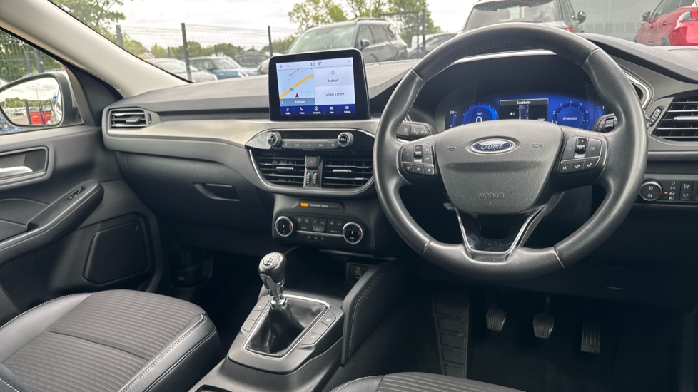 Ford Kuga 1.5 EcoBoost 150 Titanium Edition 5dr Petrol Estate - Image 11