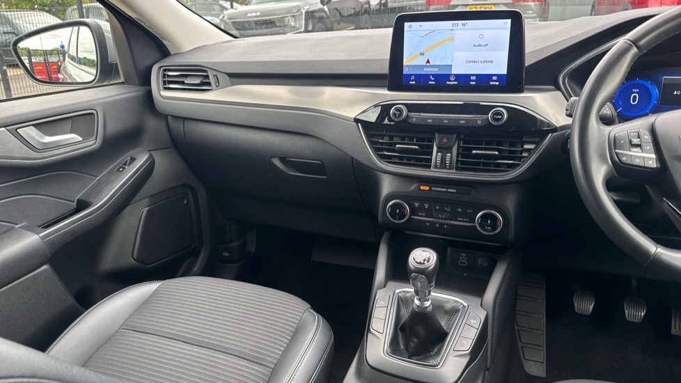 Ford Kuga 1.5 EcoBoost 150 Titanium Edition 5dr Petrol Estate - Image 14