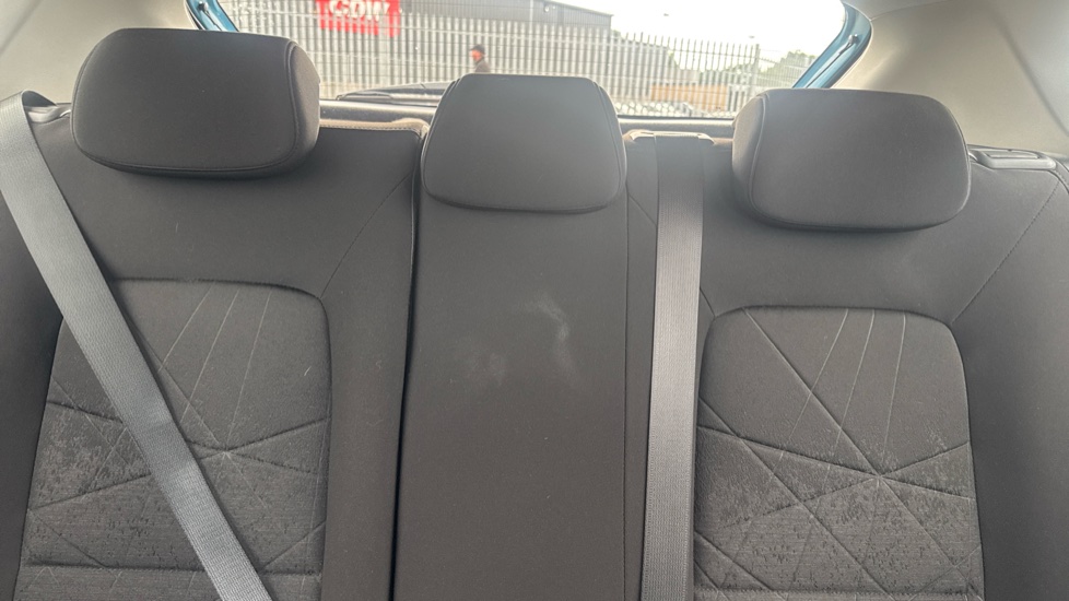 Hyundai BAYON 1.0 TGDi [120] 48V MHEV Premium 5dr DCT Petrol Hatchback - Image 15