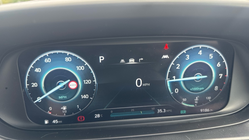 Hyundai BAYON 1.0 TGDi [120] 48V MHEV Premium 5dr DCT Petrol Hatchback - Image 18