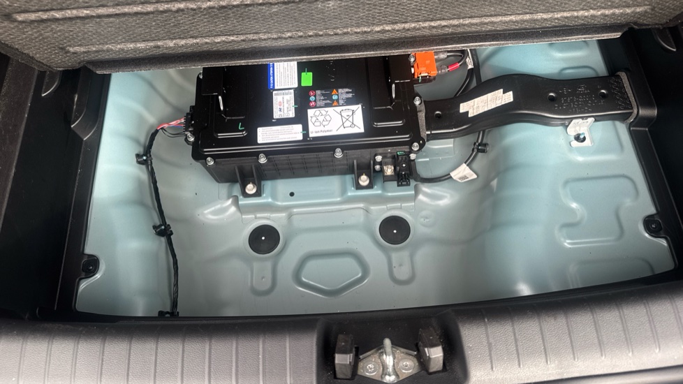 Hyundai BAYON 1.0 TGDi [120] 48V MHEV Premium 5dr DCT Petrol Hatchback - Image 21