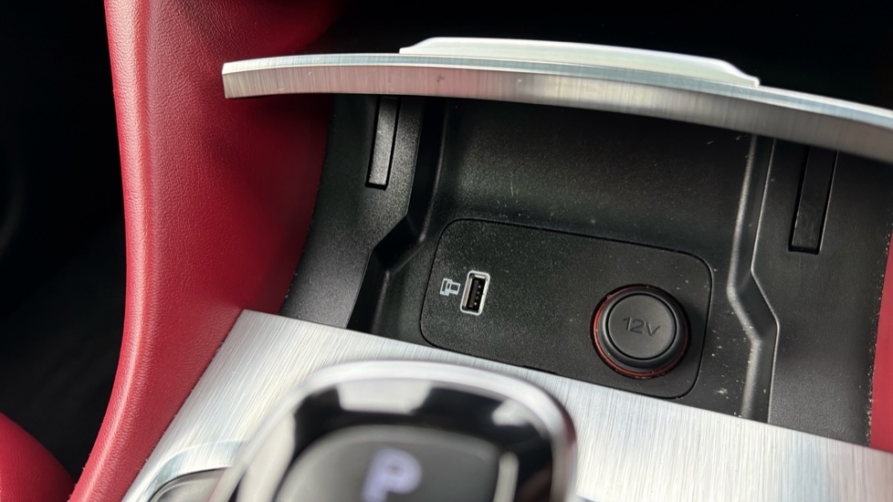 MG HS 1.5 T-GDI Exclusive 5dr DCT Petrol Hatchback - Image 28