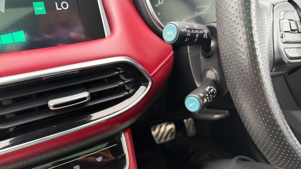 MG HS 1.5 T-GDI Exclusive 5dr DCT Petrol Hatchback - Image 29