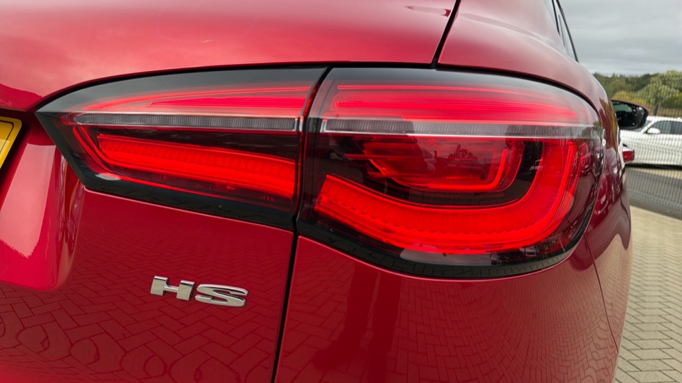 MG HS 1.5 T-GDI Exclusive 5dr DCT Petrol Hatchback - Image 51