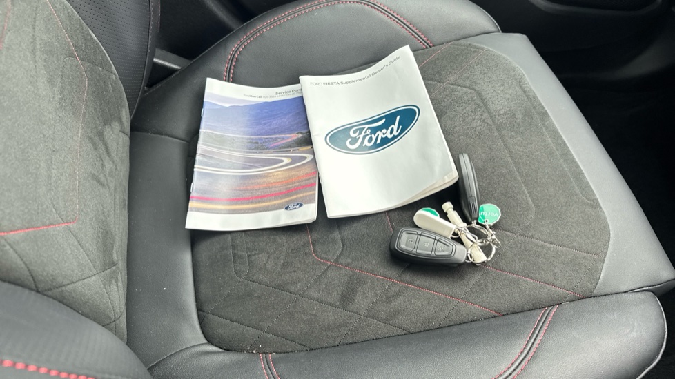 Ford Fiesta 1.0 EcoBoost Hybrid mHEV 125 ST-Line X 5dr Petrol Hatchback - Image 19