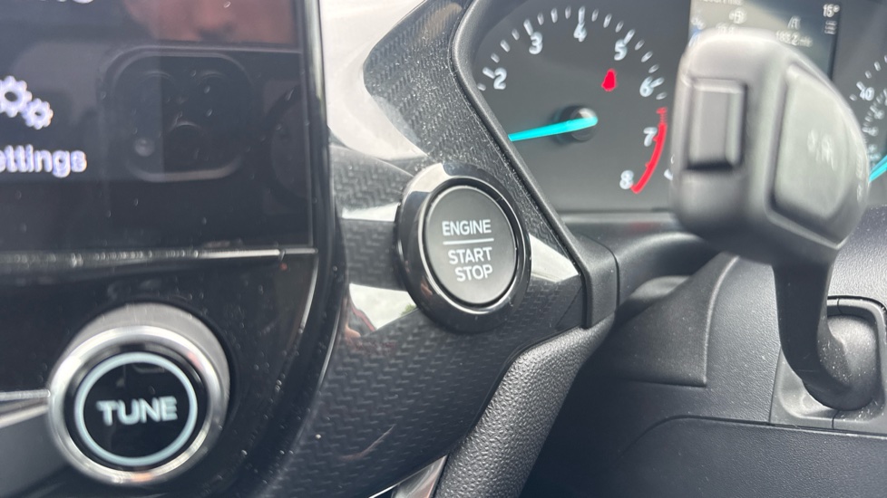 Ford Fiesta 1.0 EcoBoost Hybrid mHEV 125 ST-Line X 5dr Petrol Hatchback - Image 47