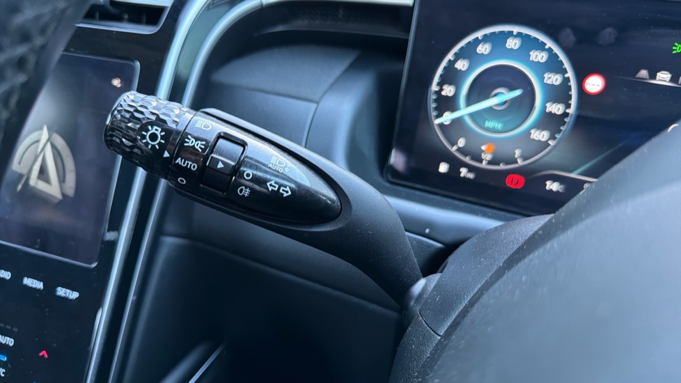Hyundai TUCSON 1.6 TGDi SE Connect 5dr 2WD Petrol Estate - Image 38