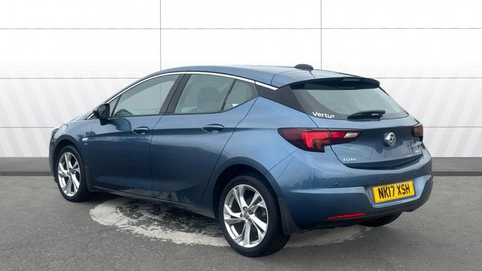 Vauxhall Astra 1.4T 16V 150 SRi 5dr Petrol Hatchback - Image 2