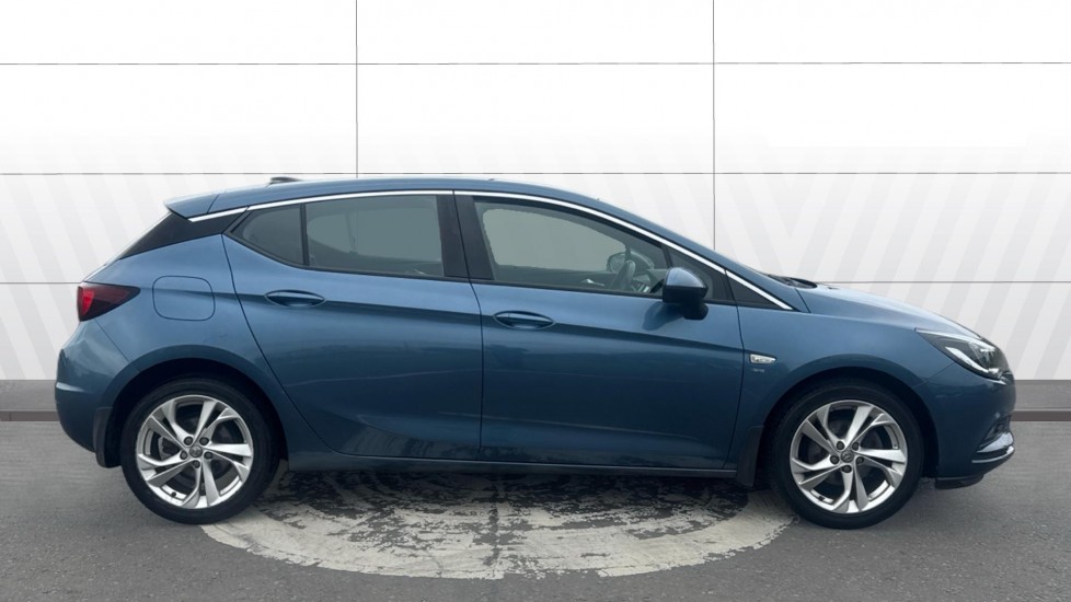 Vauxhall Astra 1.4T 16V 150 SRi 5dr Petrol Hatchback - Image 5