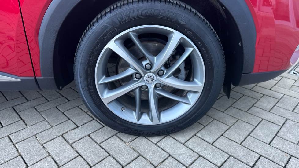 MG HS 1.5 T-GDI Exclusive 5dr Petrol Hatchback - Image 37