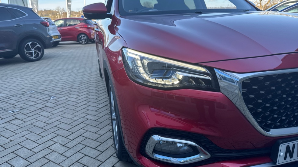 MG HS 1.5 T-GDI Exclusive 5dr Petrol Hatchback - Image 38