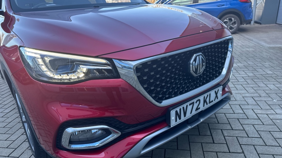 MG HS 1.5 T-GDI Exclusive 5dr Petrol Hatchback - Image 39