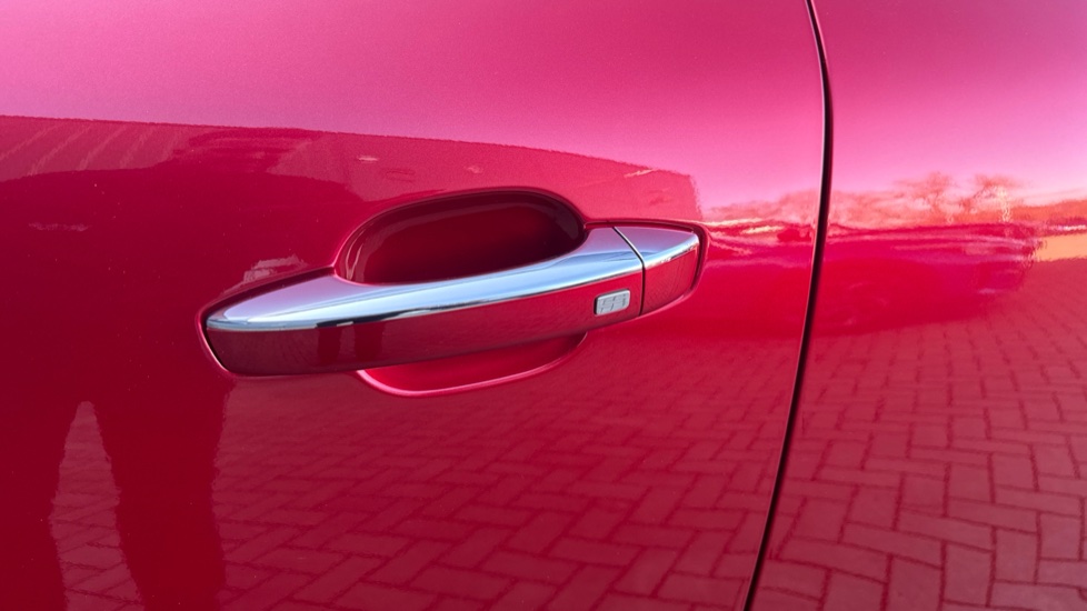 MG HS 1.5 T-GDI Exclusive 5dr Petrol Hatchback - Image 41
